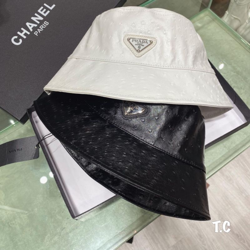 Mũ nữ thời trang Prada xinh dã man 2 màu(đen&trắng)
