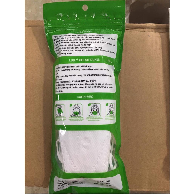 Khẩu trang Hantamin KF94 Uyen Cuong con cá loại 4 lớp thùng 300 chiếc màu trắng