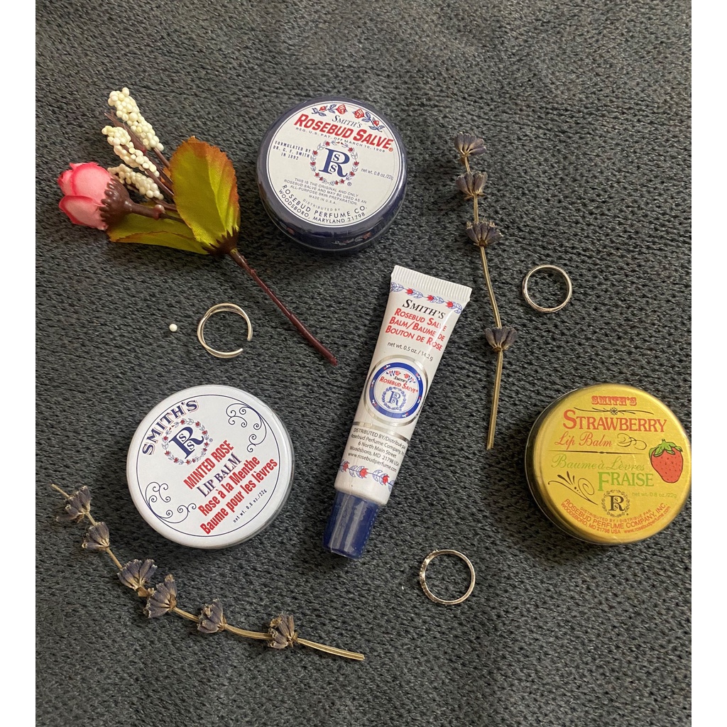 Son dưỡng môi Smith’s Rosebud Salve - dạng hũ và tuýp - hãng Rosebud Perfume Co.