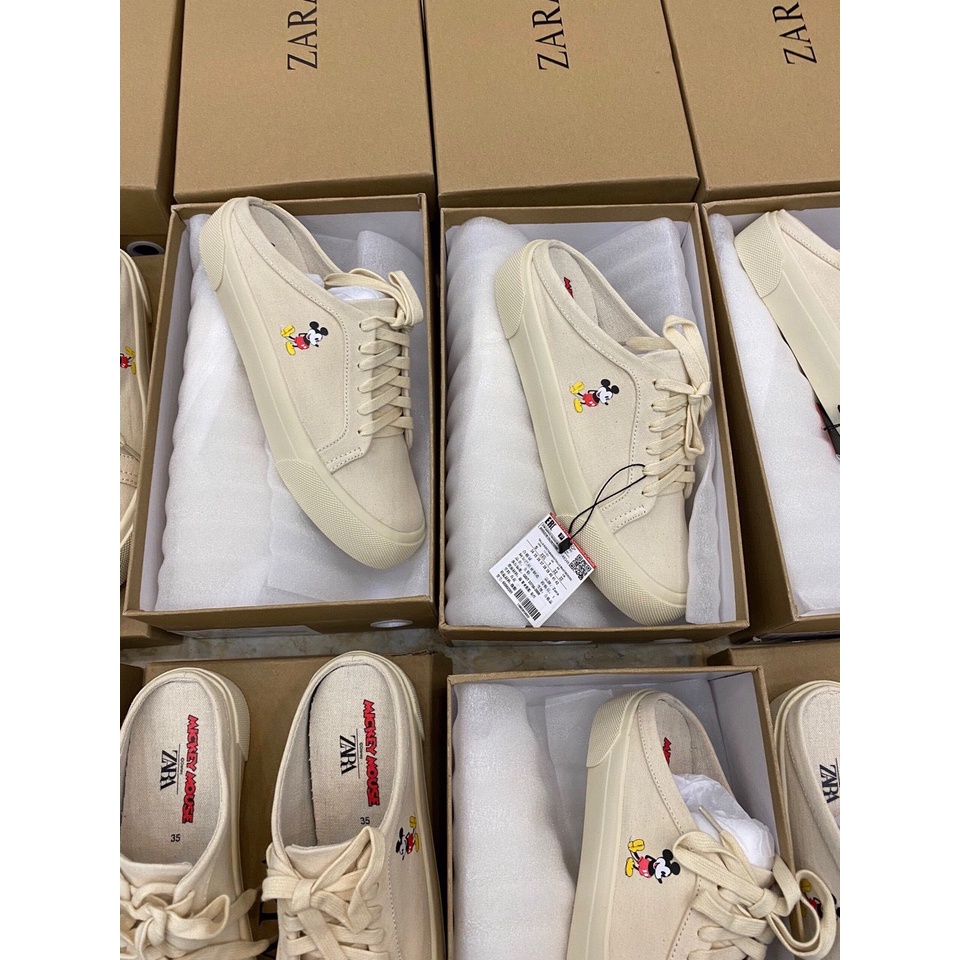 Sục thể thao zara mickey