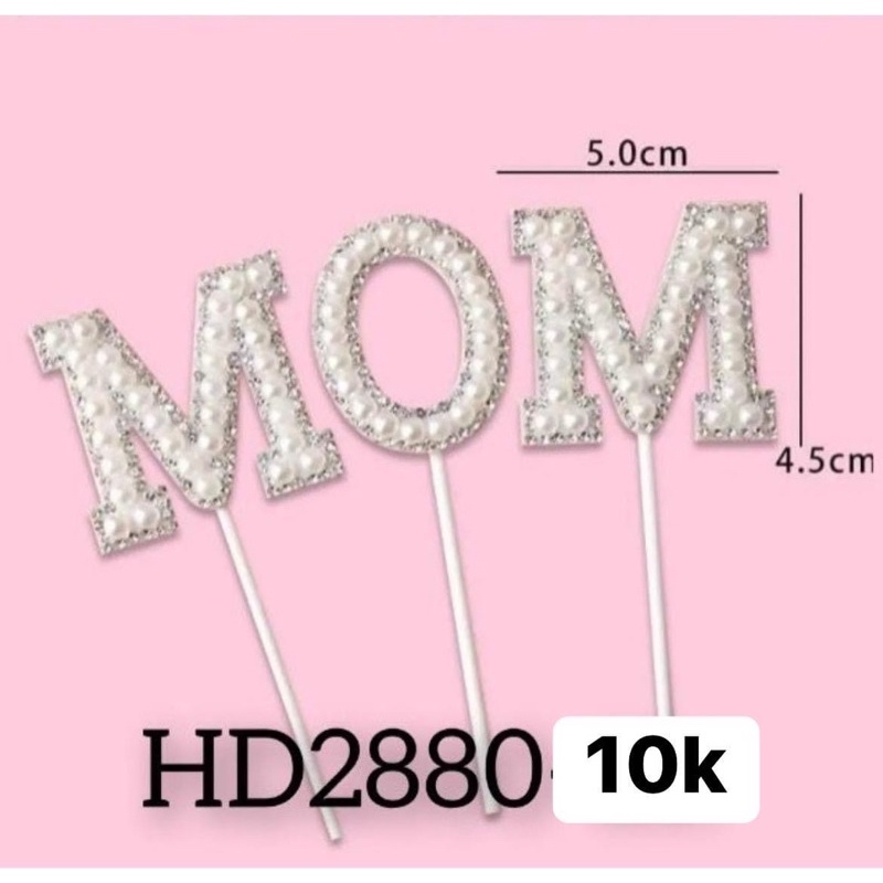 Cắm love, baby, mom trang trí bánh kem