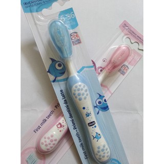 Bàn chải đánh răng Chicco cho bé 6M+