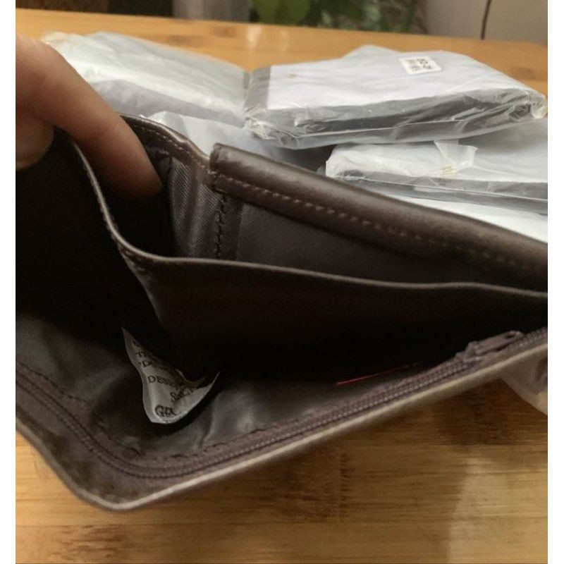 Ví da nam siêu rẻ