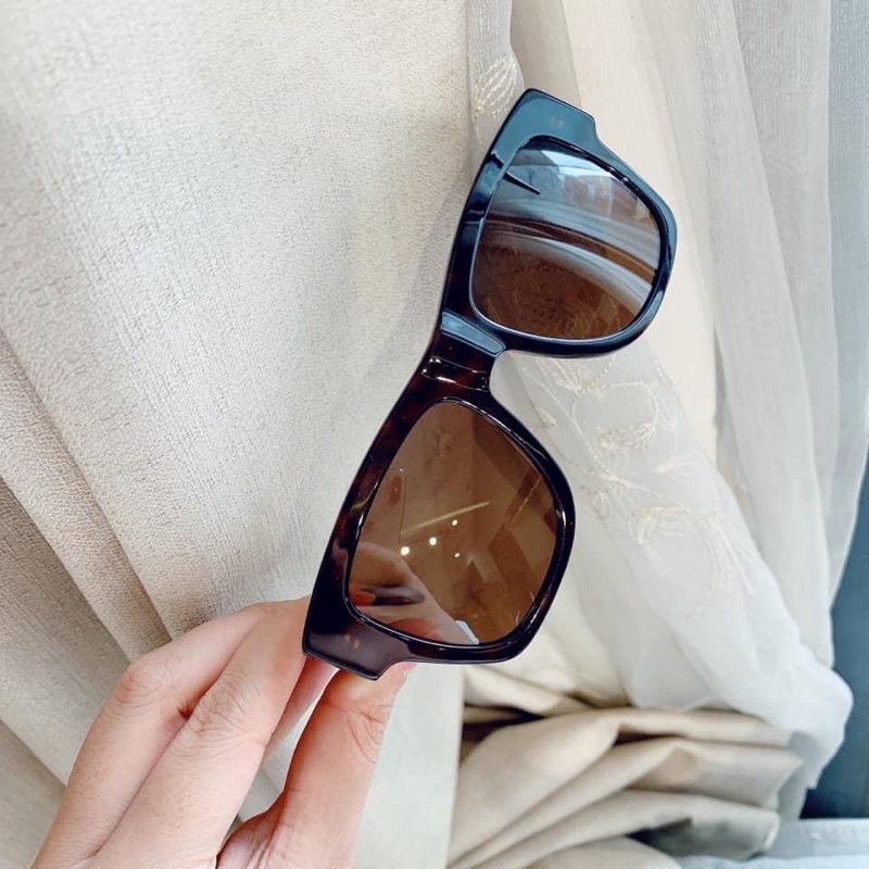 Mắt kính auth SAINT LAUREN Mỹ