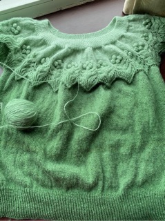 Len angora gold ombre batik