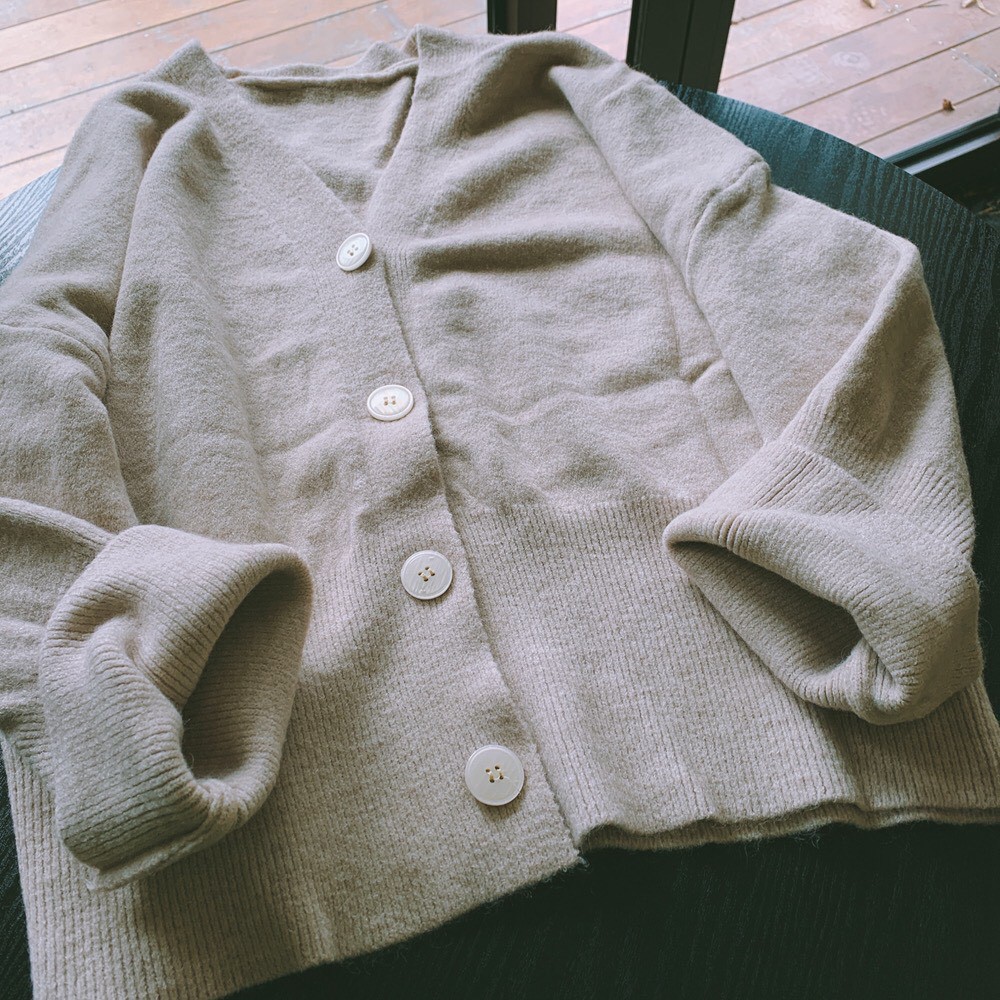 𝗺𝗶𝗲 𝘀𝘁𝘂𝗱𝗶𝗼 - SẴN Áo cardigan basic chất len dày dặn