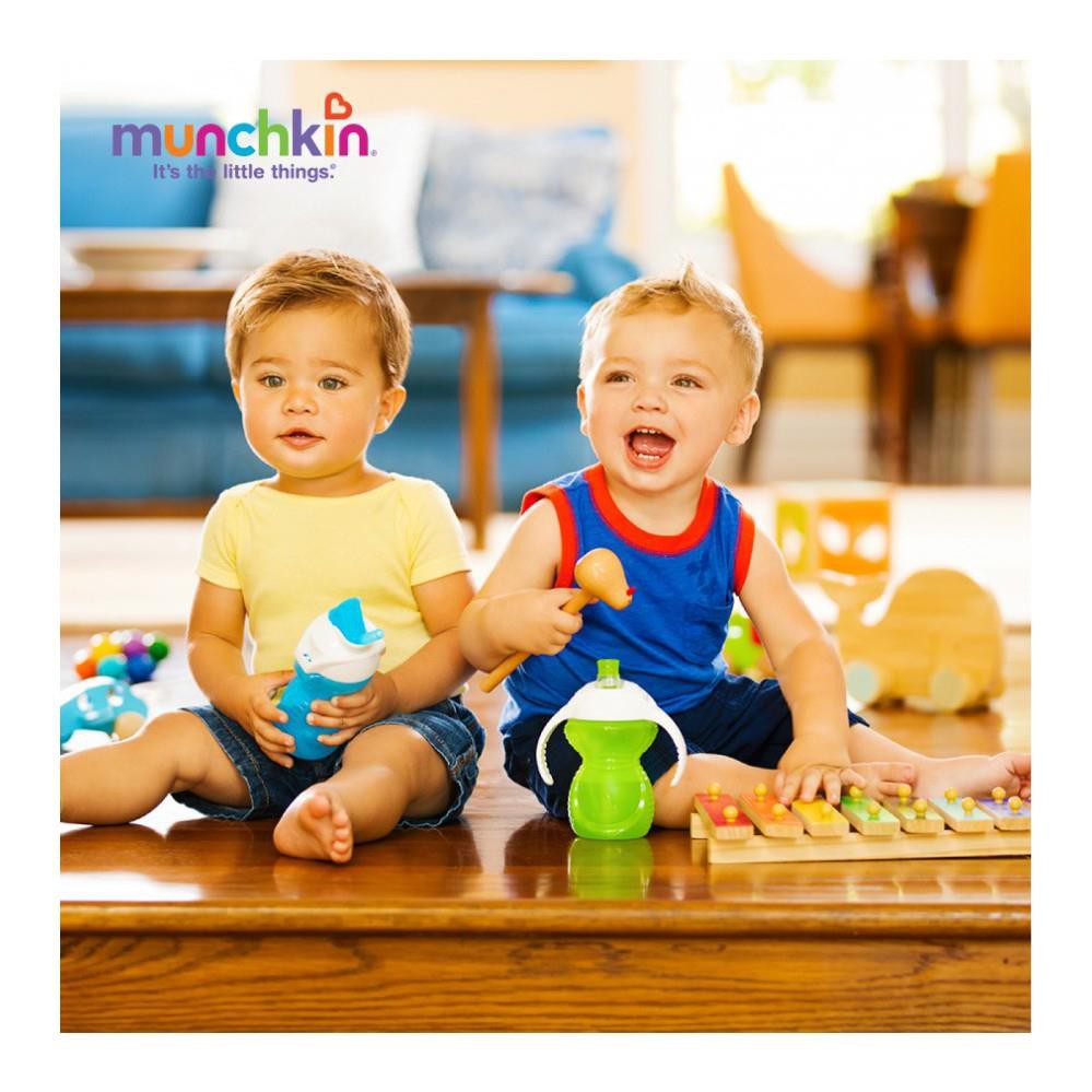 CỐC TẬP UỐNG ĐẦU SIÊU DAI MUNCHKIN