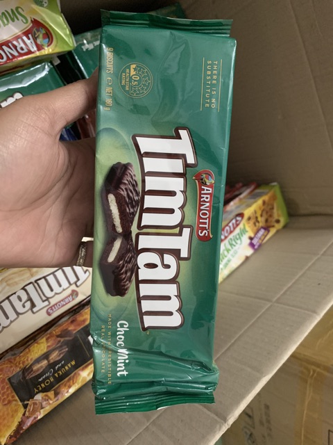 Bánh socola TimTam Úc