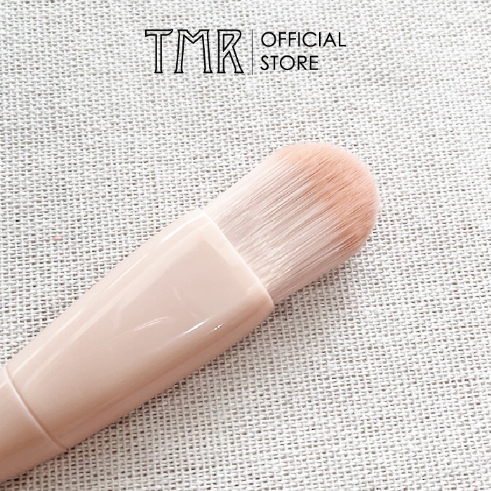 Cọ Đào Tán Kem Nền Peach Foundation Brush TMR chính hãng, trợ thủ đắc lực cho lớp nền mỏng mịn, lông cọ mềm mượt cao cấp