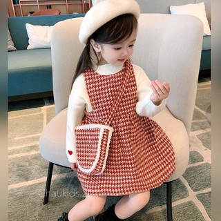Váy dạ đỏ kèm túi bé gái