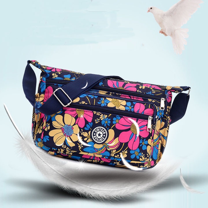 Túi xách họa tiết vải dù chống thấm nước size 30cm đựng vừa khổ giấy A4 TUI-25