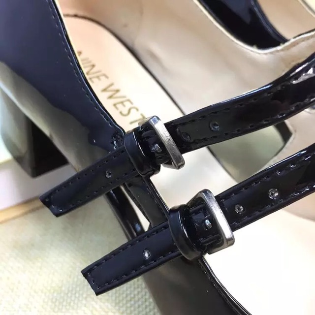 Giày búp bê gót vuông Nine West