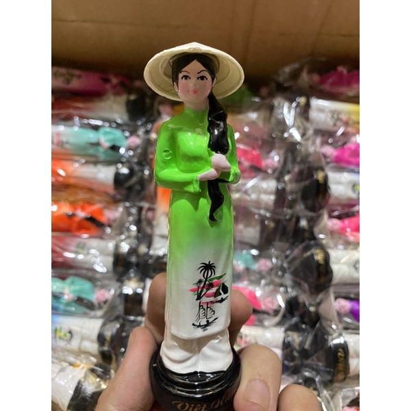 Tượng miss Việt Nam 12 cm vẽ thủ công