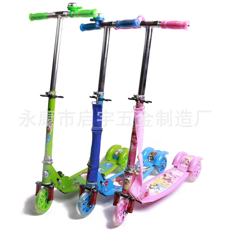 [Lynh_kids88] XE TRƯỢT 3 BÁNH SCOOTER LOẠI SẮT - Có đèn phát sáng - Gấp gọn