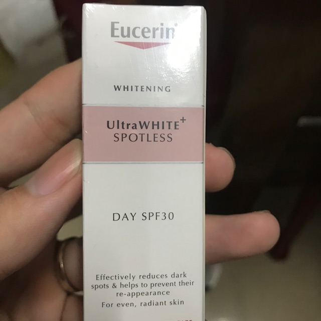 Kem dưỡng ẩm và làm trắng da ban ngày Eucerin ULTRA White Spotless Day 7ml