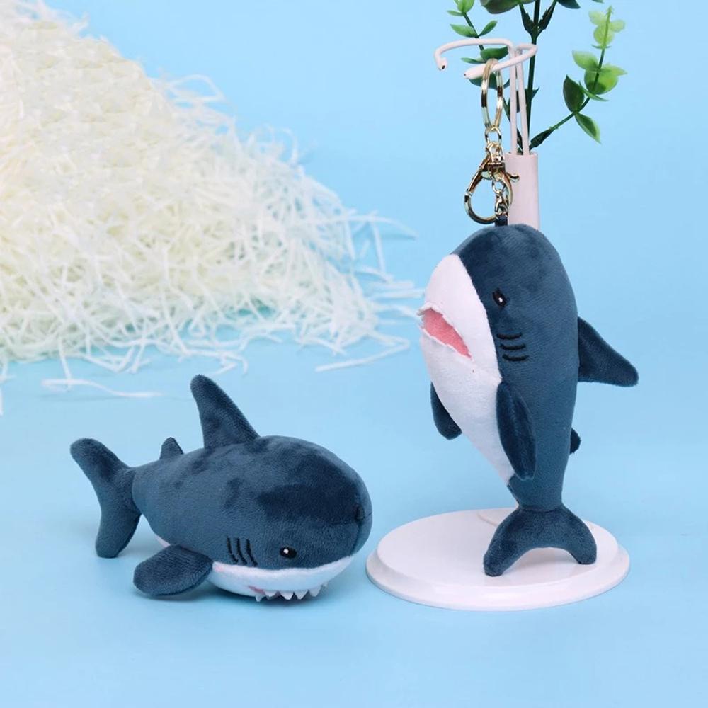 Móc Khóa Hình Cá Mập Nhồi Bông Mềm 15cm