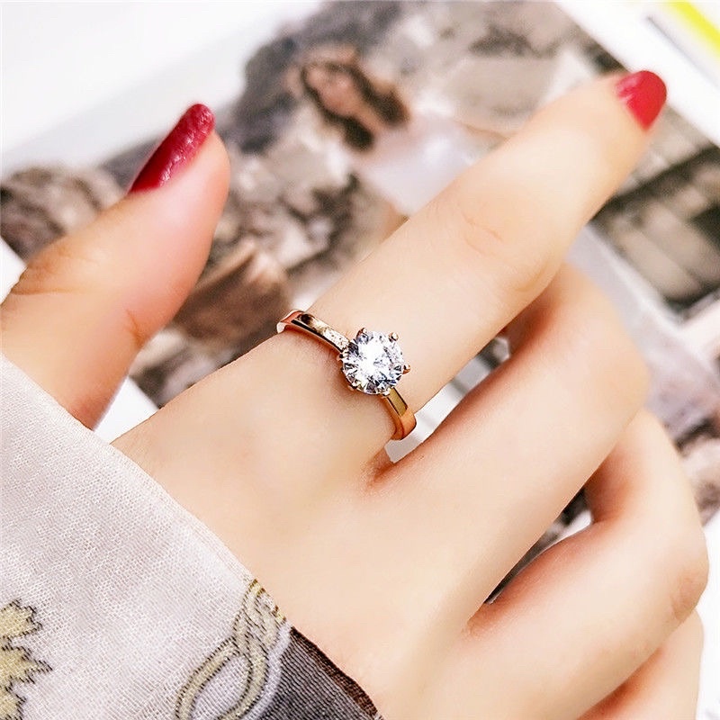 nhẫn đính đá cao cấp