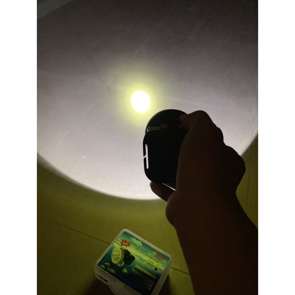 Đèn Pin Đội Đầu bóng led ánh sáng mạnh chống nước  Ánh sáng vàng hoặc Ánh sáng trắng MÃ SỐ A69