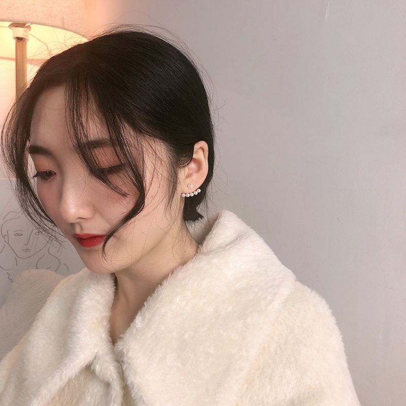 Đôi Bông Tai Đính Ngọc Trai Xinh Xắn Dành Cho Bạn Nữ