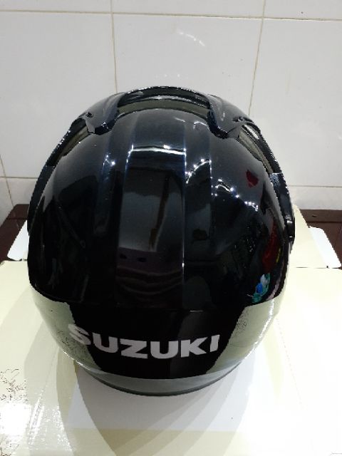 Mũ bảo hiểm Suzuki 3 phần 4