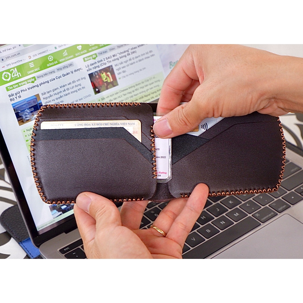 Ví Nam Mini Kiểu Ngang Thời Trang Da Bò 4K Đựng Tiền Và Đựng Thẻ Tiện Lợi 4K21