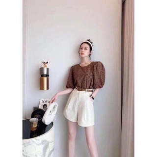 Set quần short kaki trắng áo nâu ren tay bồng kèm belt xinh xắn