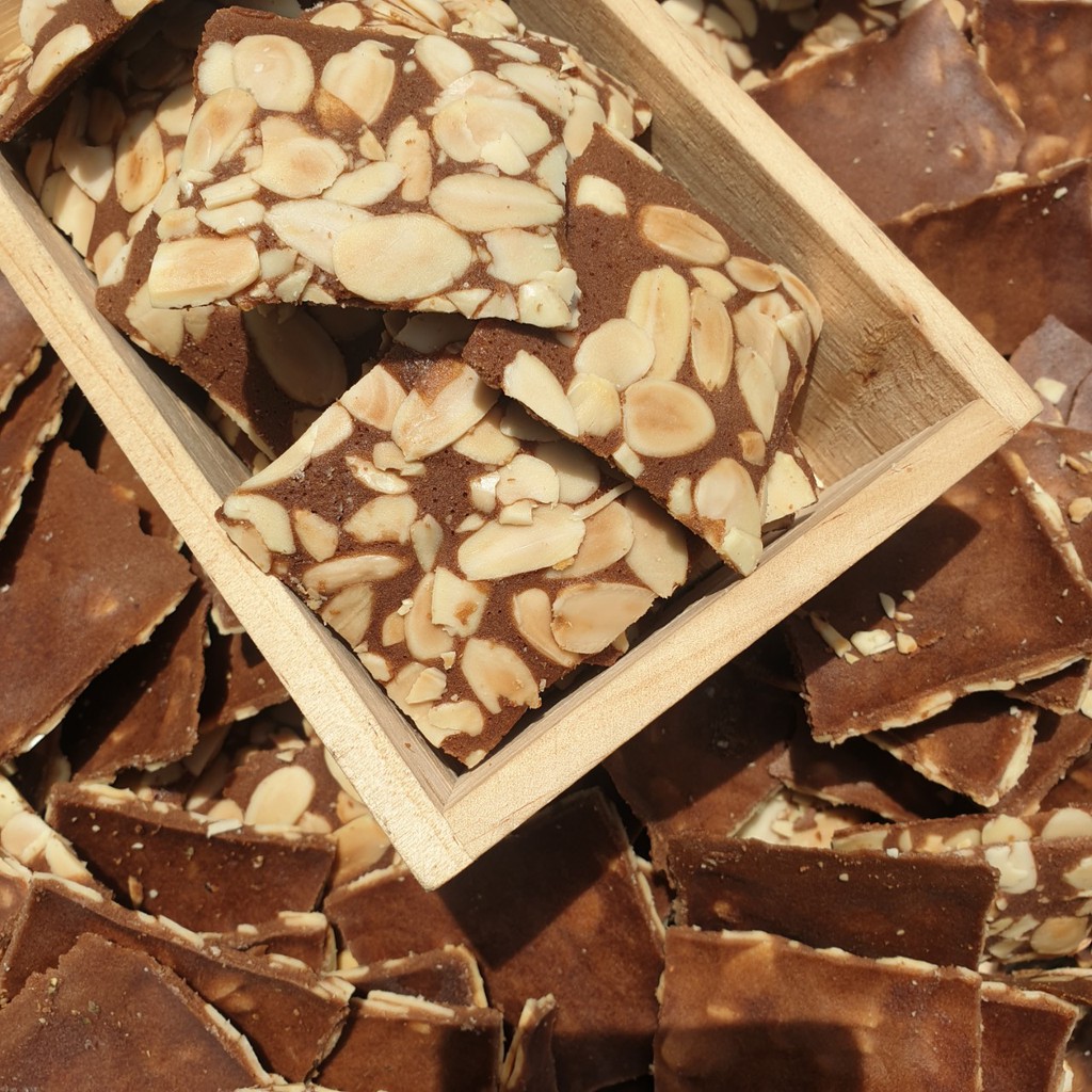 Bánh Ngói Hạnh Nhân Chocolate - Túi 1kg
