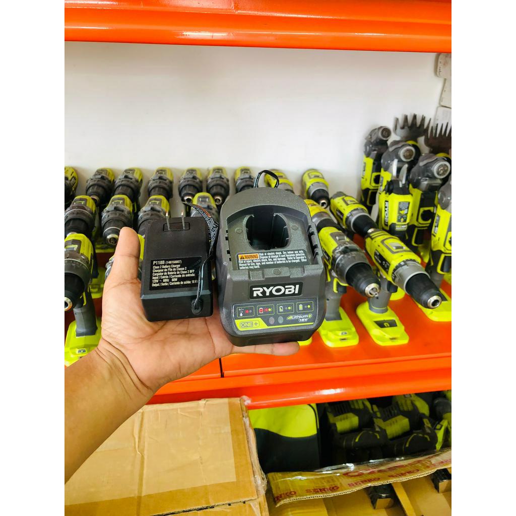 Sạc Ryobi 18V P118B NHẬP MỸ MỚI 100%