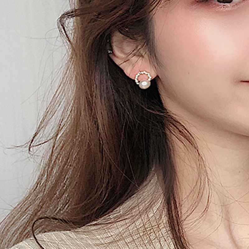 S925 Silver Needle Three Small Fragrant Pearl Diamond Earrings Female Korean Net Red Same Temperament Earring Earrings JewelryJP5