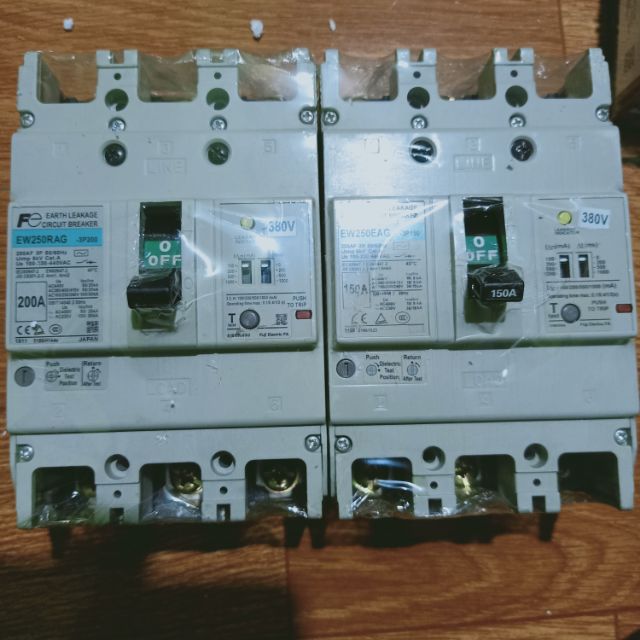 Aptomat chống giật 3p 380V 75A- 100A-150 A- 200A