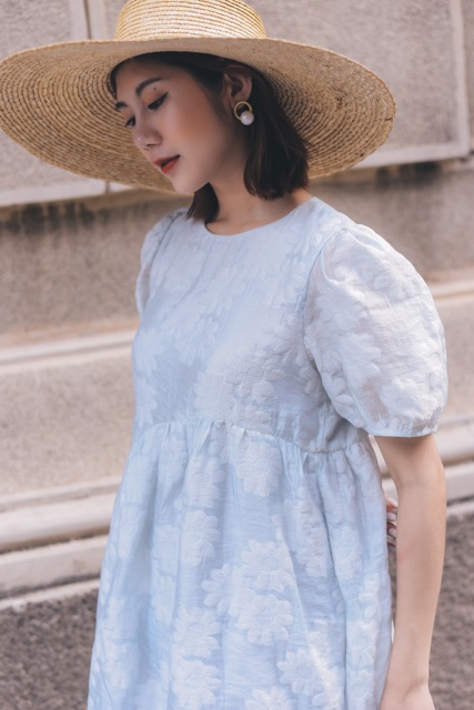 [Mã FATHANG5 giảm 10K đơn 50K] Đầm organza ren hoa | BigBuy360 - bigbuy360.vn