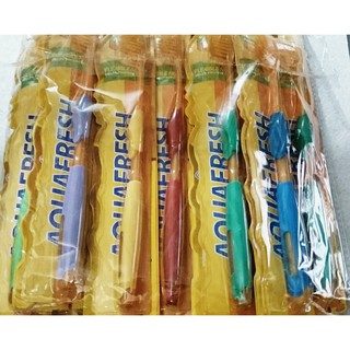 Bàn Chải Đánh Răng Lông Tơ Aquafresh Direct