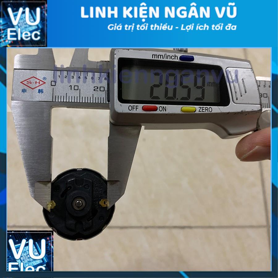 Bộ kích ô tô GB40 12V 1000A tích hợp sạc dự phòng 5V2.1A