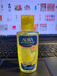 Rửa tay khô sát khuẩn Nga