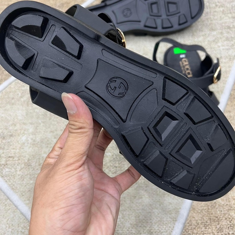 Dép giọ Nam cao su đúc tag logo gót nổi chữ GG