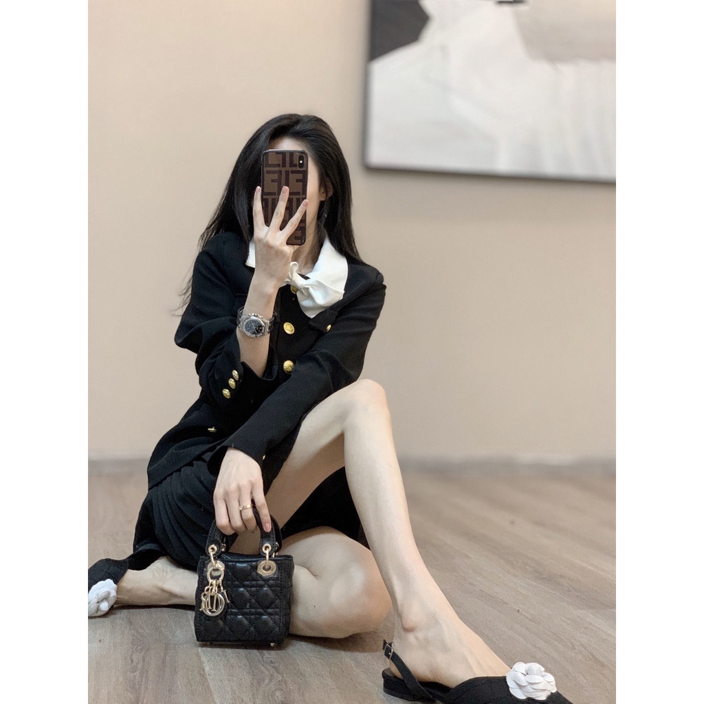 Bộ Áo Khoác Đen + Chân Váy Xếp Ly Phong Cách Thời Trang 2023 Dành Cho Nữ