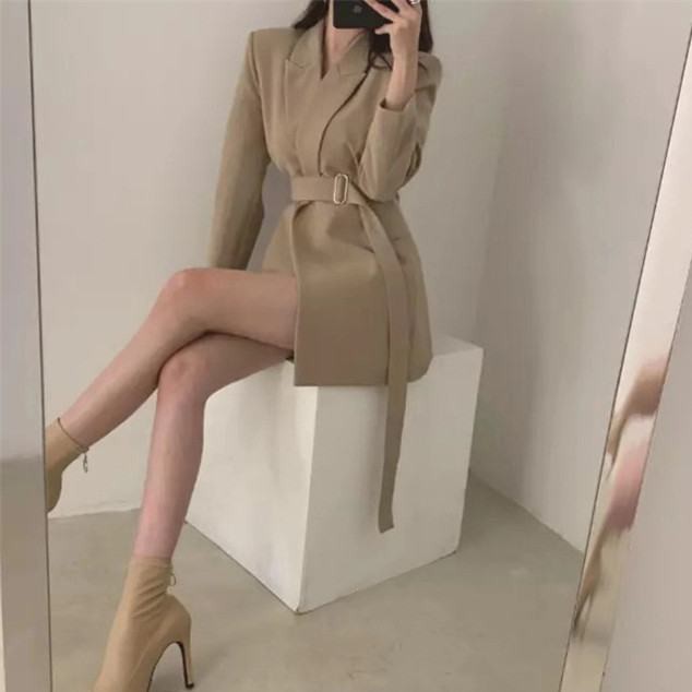 Áo khoác blazer thời trang Hàn Quốc cho nữ 2021 | BigBuy360 - bigbuy360.vn