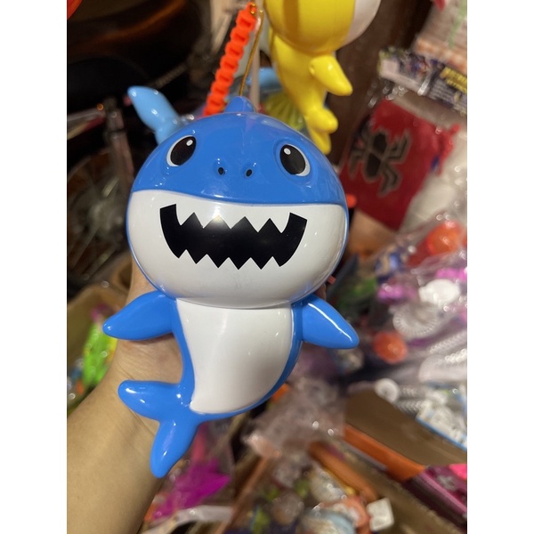 Đèn trung thu baby shark (kèm pin)