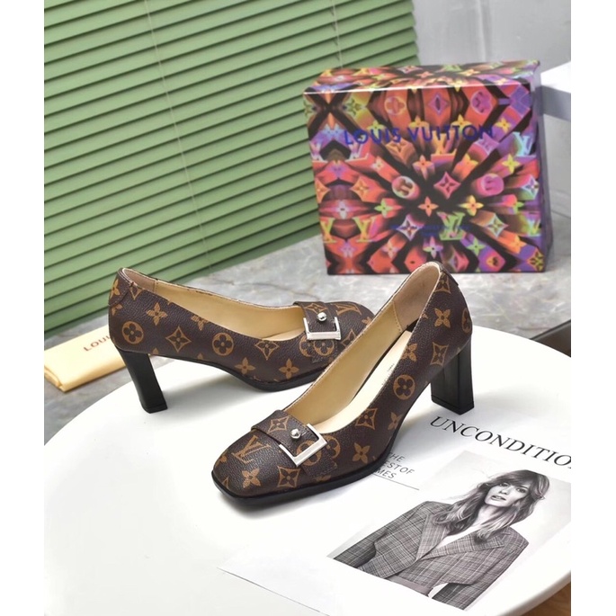 Giày cao gót 6.5cm mũi vuông hoạ tiết thương hiệu Louis Vuitton LV 2022 cao cấp da thật