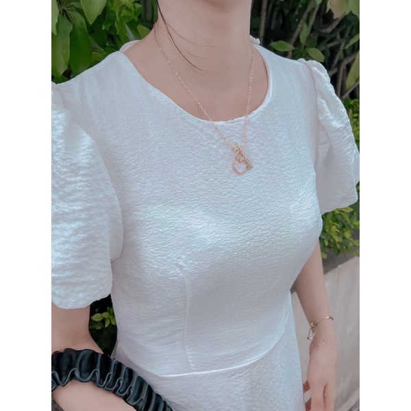 Đầm maxi trắng dáng dài tay phồng, Váy maxi dáng dài tay phồng màu trắng siêu xinh chất đũi nhún