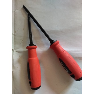 Tô vít nhật đổi đầu Tay Cầm Đỏ thân 6mm