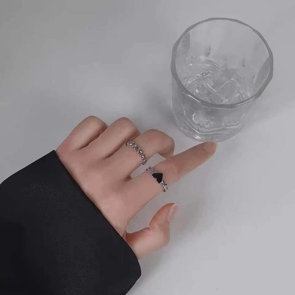 Bộ Nhẫn Hình Trái Tim Phong Cách Cổ Điển Thời Trang