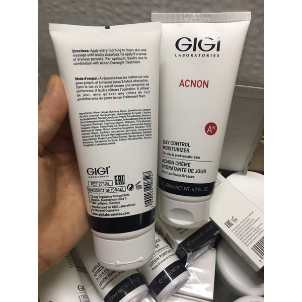 Kem dưỡng ban ngày giảm mụn, giảm thâm Gigi Acnon Day Control Moisturizer hiệu quả sau 7 ngày