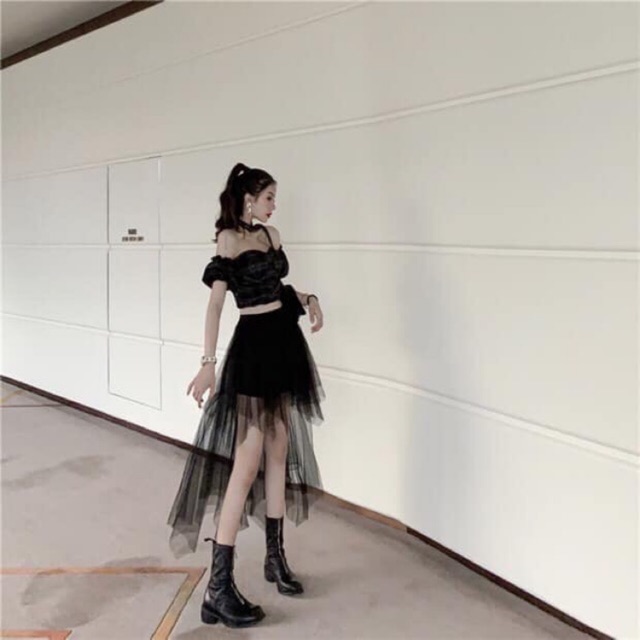 sét váy cá tính kèm chocker( ảnh khách mặc)