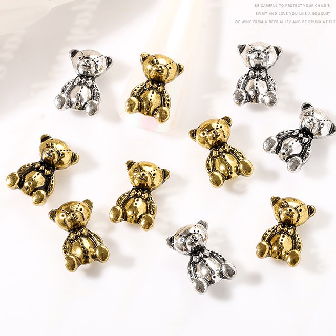 Charm Gấu Nhật Cổ Điển Đính Móng