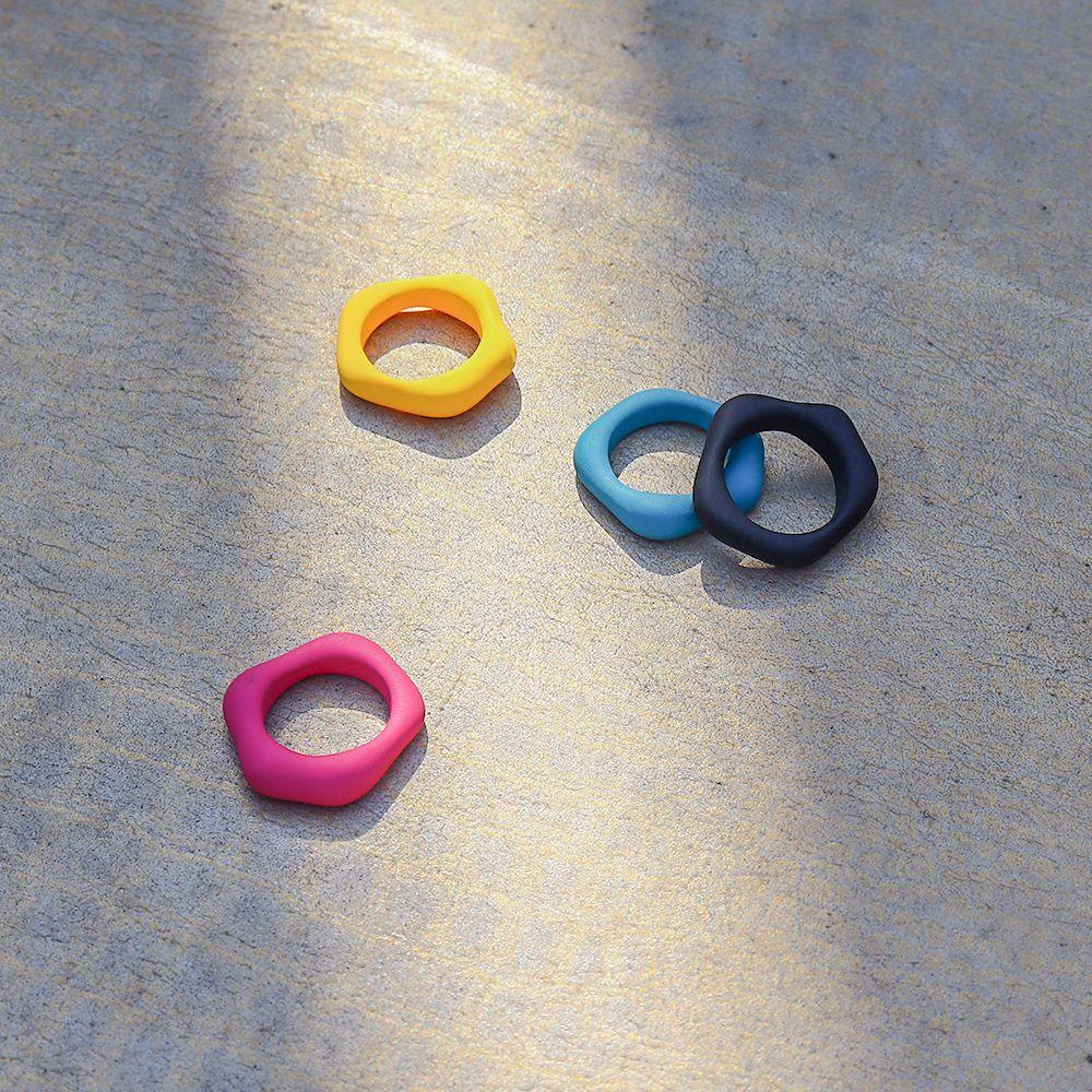 Bộ 4 Nhẫn Nhựa Acrylic Màu Sắc Ngọt Ngào Thời Trang Cho Nữ