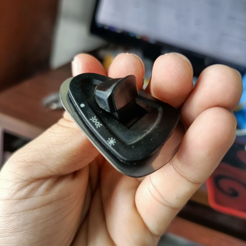 Pat CNC gắn công tắc tắt đèn cho xe Honda