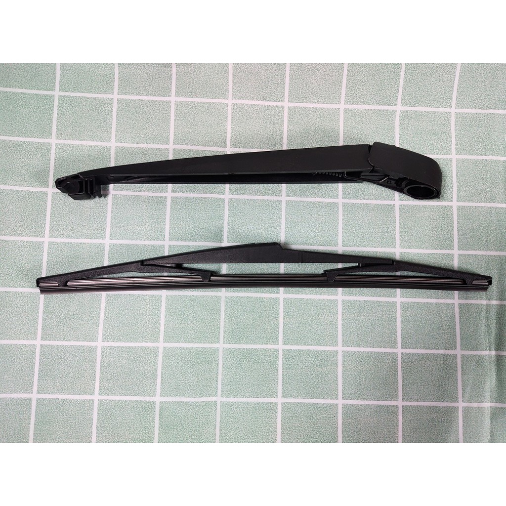 Bộ Cần Chổi Gạt Mưa Sau Xe Mazda 3 năm 2010-2013