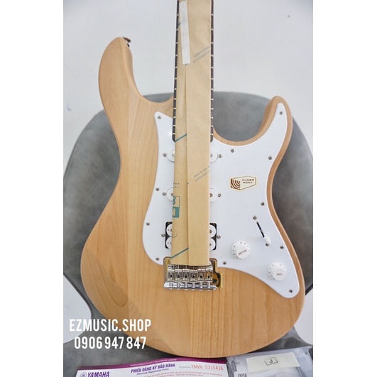 Đàn guitar điện Yamaha PAC112J màu Gỗ tự nhiên pickup HSS