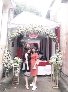 Váy nữ thiết kế